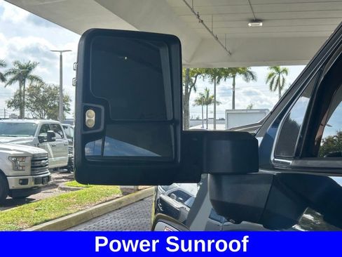 Used 2021 GMC Sierra 2500 AT4 w/ AT4 Premium Plus Package image 18