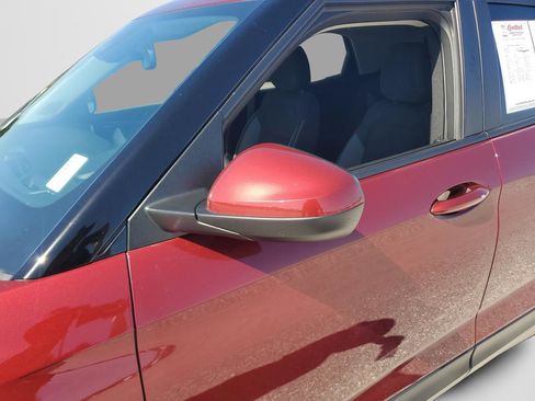 Used 2024 Chevrolet TrailBlazer LT w/ Convenience Package image 25