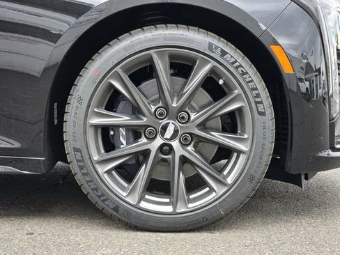 New 2026 Cadillac CT5 V AWD/4WD image 9