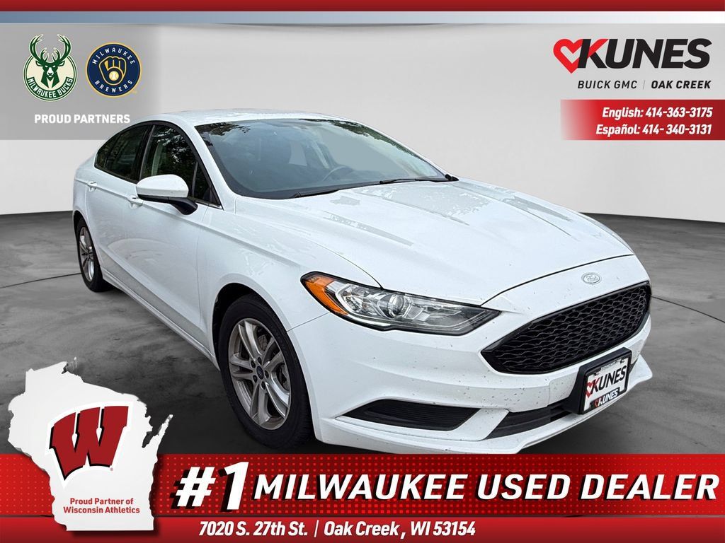 Used 2018 Ford Fusion SE w/ Fusion SE Technology Package FWD image 1
