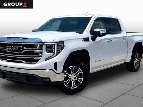 Used 2025 GMC Sierra 1500 SLT RWD image 1