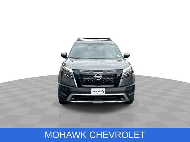 Used 2025 Nissan Pathfinder Rock Creek AWD/4WD image 3