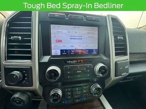 Used 2020 Ford F150 Lariat w/ Equipment Group 502A Luxury AWD/4WD image 20