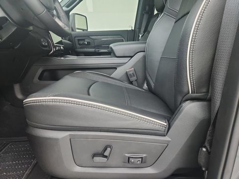 New 2026 RAM 2500 Limited AWD/4WD image 20