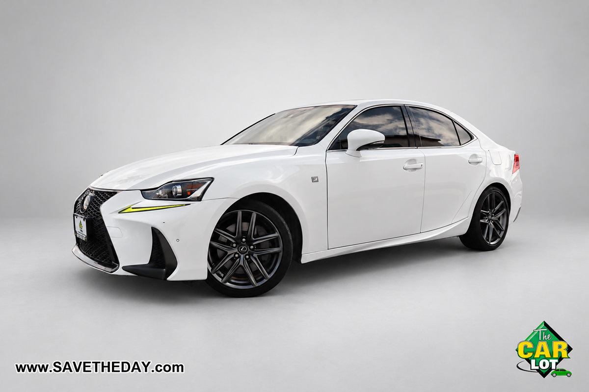 Used 2018 Lexus IS 300 F Sport RWD image 2