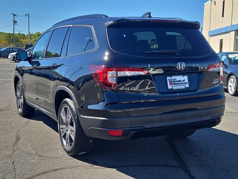Used 2022 Honda Pilot Sport image 7