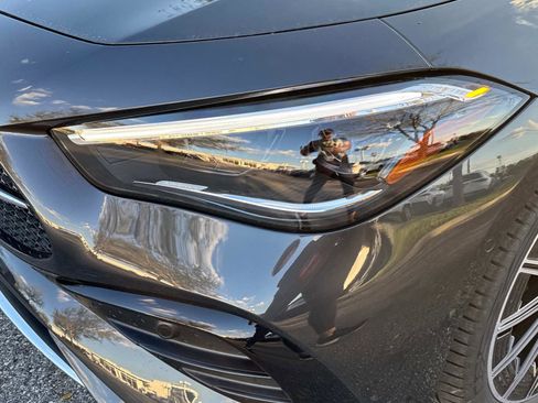 New 2025 Mercedes-Benz CLE 300 4MATIC Coupe image 9