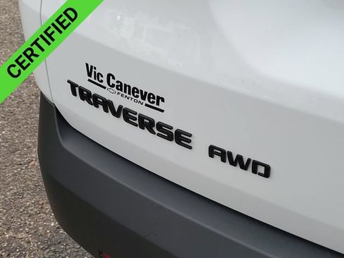 Certified 2023 Chevrolet Traverse RS w/ LPO, Floor Liner Package AWD/4WD image 40