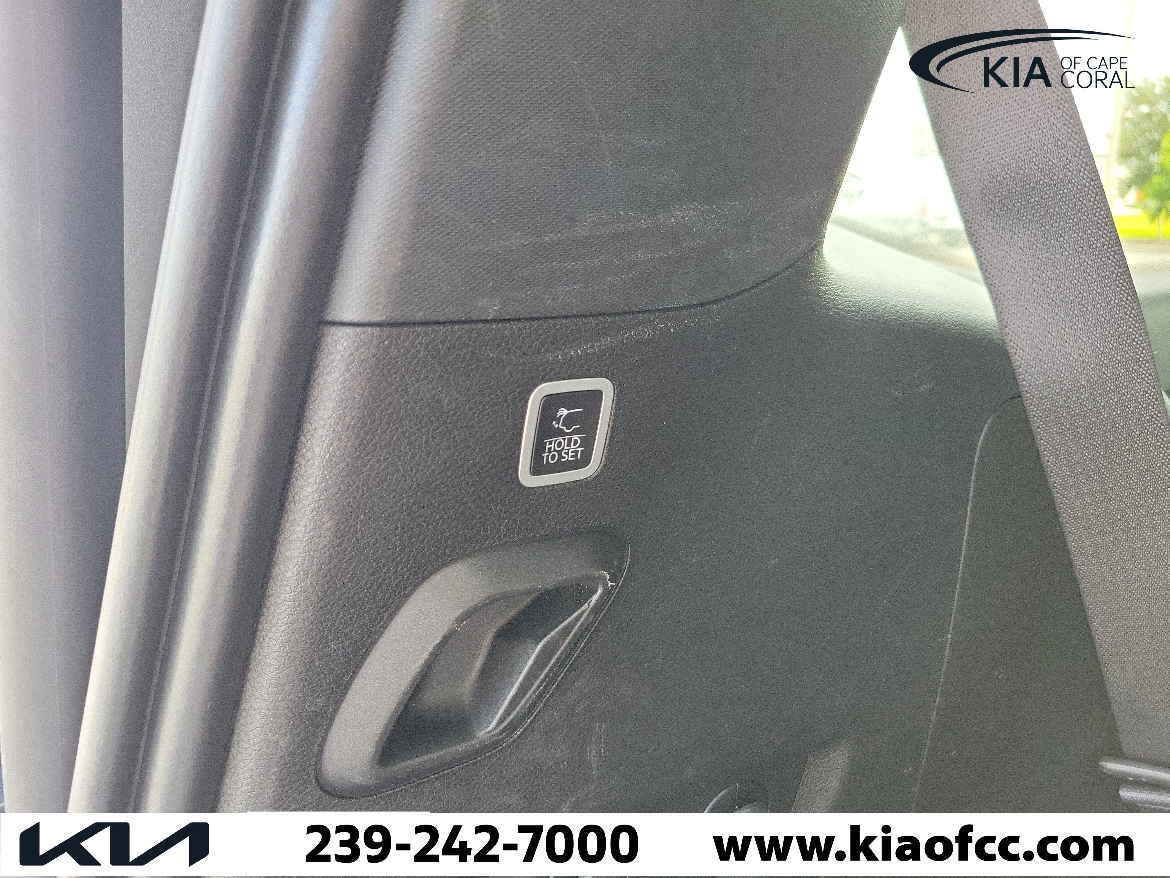 Used 2024 Jeep Wagoneer Series II AWD/4WD image 12