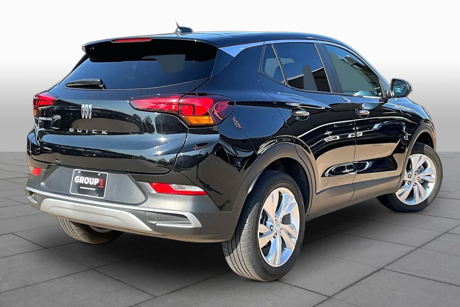 Used 2025 Buick Encore GX Preferred AWD/4WD image 13