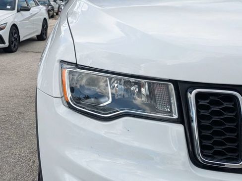 Used 2018 Jeep Grand Cherokee Limited RWD image 9