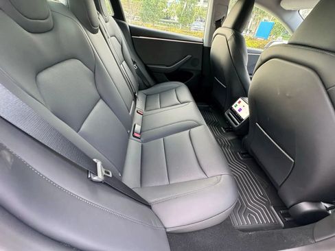 Used 2024 Tesla Model 3 Long Range RWD image 13