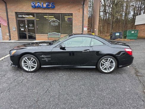 Used 2013 Mercedes-Benz SL 550 image 3