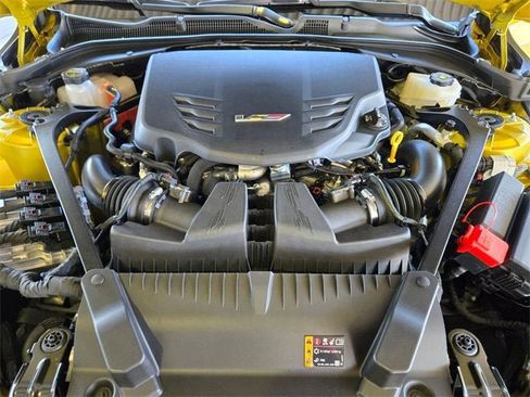 New 2026 Cadillac CT4 V Blackwing w/ Carbon Fiber 1 Package image 18