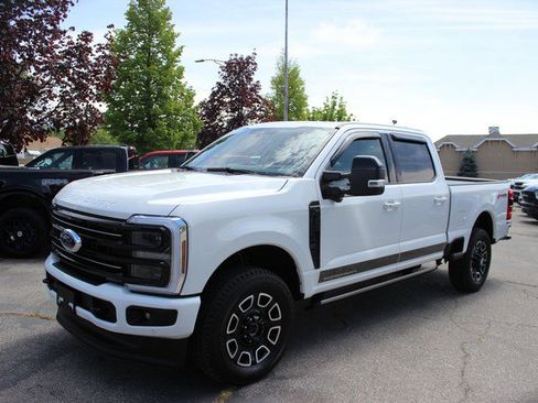 Used 2025 Ford F350 Platinum AWD/4WD image 1