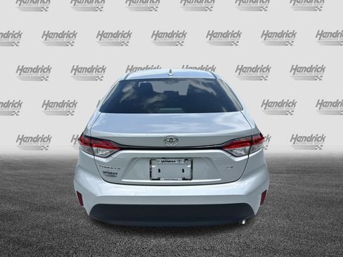 Certified 2025 Toyota Corolla LE FWD image 9
