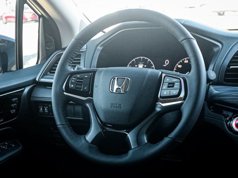 New 2026 Honda Odyssey Elite image 17