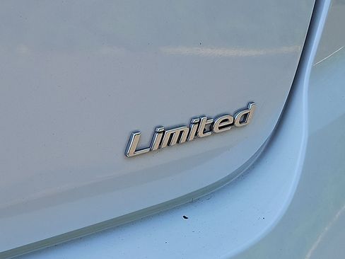 Used 2018 Hyundai Sonata Limited FWD image 30