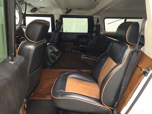 Used 2006 HUMMER H1 4-Door Wagon image 7