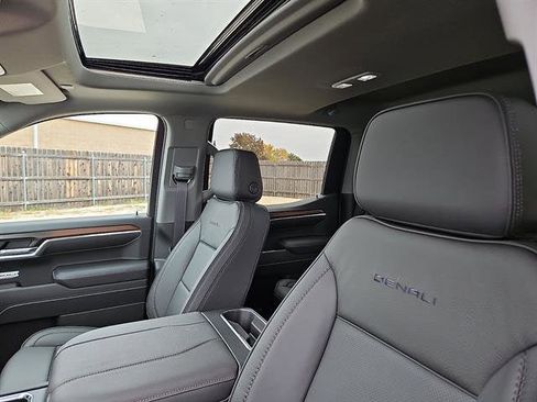 New 2026 GMC Sierra 1500 Denali image 12