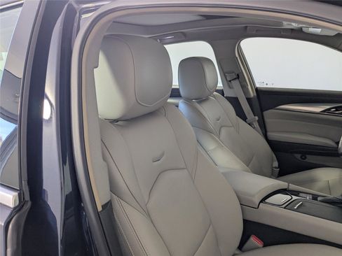 Used 2019 Cadillac CTS Luxury image 31