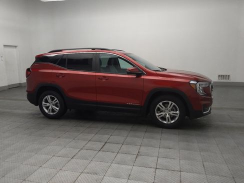 Used 2022 GMC Terrain SLE w/ Driver Convenience Package FWD image 11