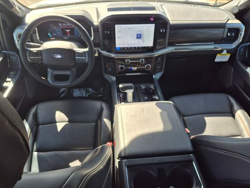 Used 2025 Ford F150 Lariat w/ Equipment Group 501A Mid AWD/4WD image 23