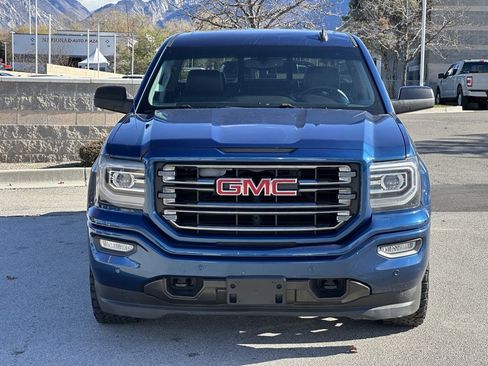 Used 2017 GMC Sierra 1500 SLT image 2