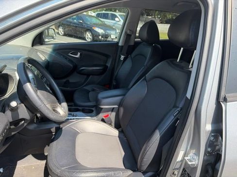 Used 2013 Hyundai Tucson GLS AWD/4WD image 3