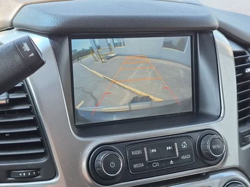 Used 2015 Chevrolet Tahoe LTZ AWD/4WD image 18