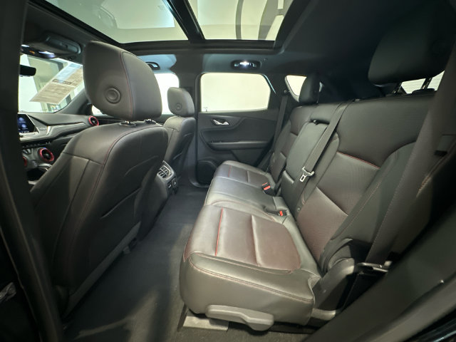 Used 2019 Chevrolet Blazer RS AWD/4WD image 13
