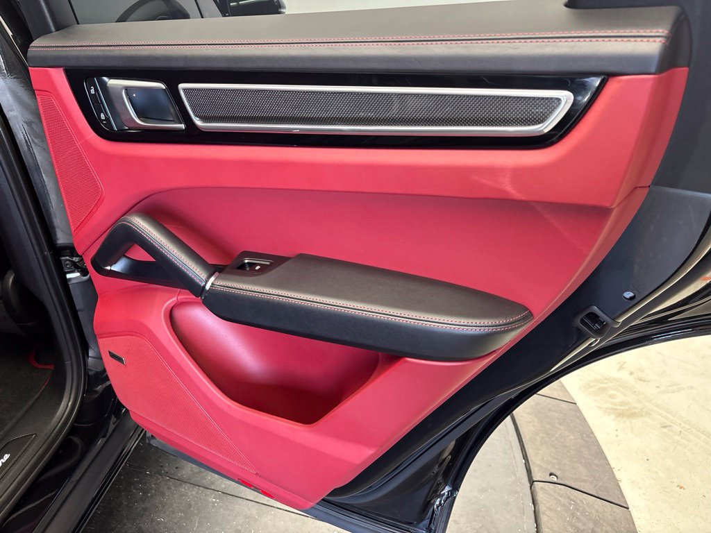 Certified 2023 Porsche Cayenne GTS AWD/4WD image 27