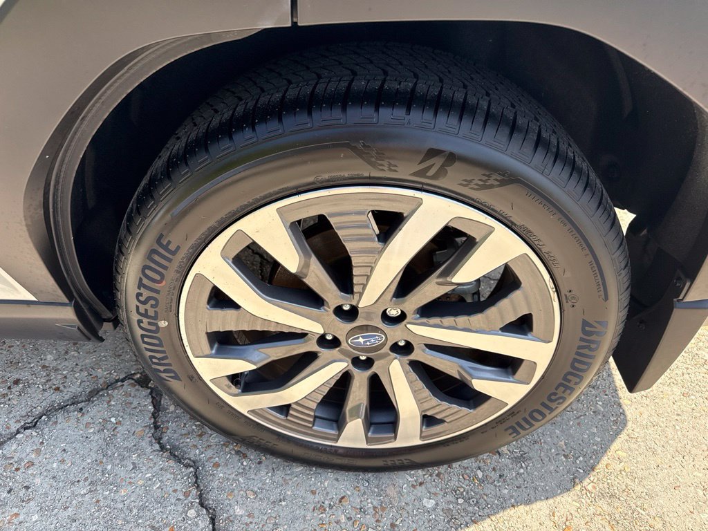 Certified 2025 Subaru Forester Touring AWD/4WD image 31
