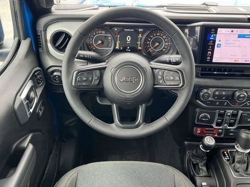New 2026 Jeep Gladiator Sport AWD/4WD image 14