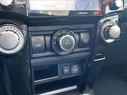 Certified 2024 Toyota 4Runner TRD Off-Road Premium w/ Moonroof Package image 14