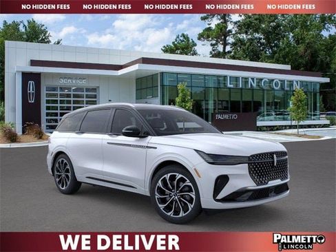 New 2026 Lincoln Nautilus Reserve image 7