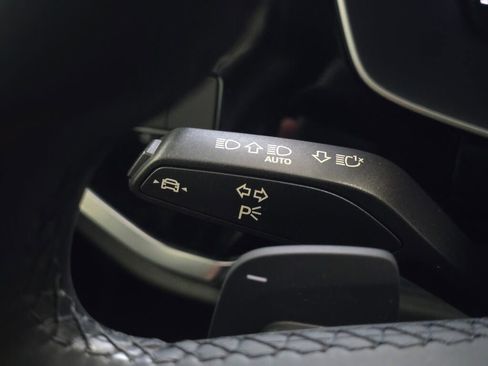 Used 2024 Audi Q3 2.0T Premium w/ Convenience Package image 40