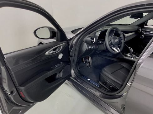 New 2026 Alfa Romeo Giulia AWD image 17