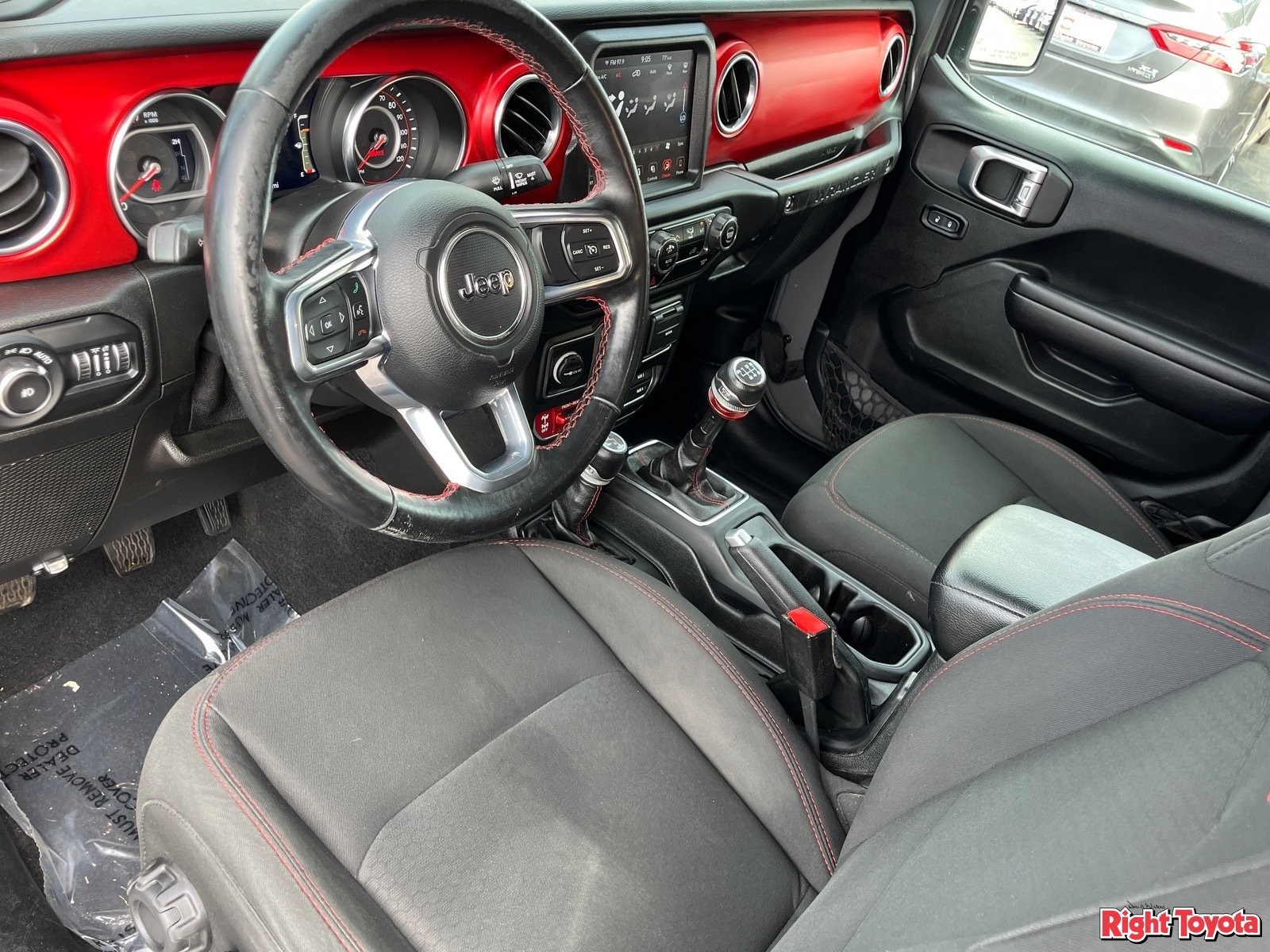 Used 2021 Jeep Wrangler Rubicon AWD/4WD image 19