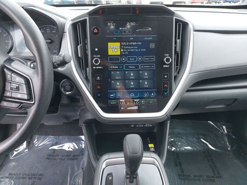 Certified 2024 Subaru Crosstrek 2.0i Premium AWD/4WD image 19