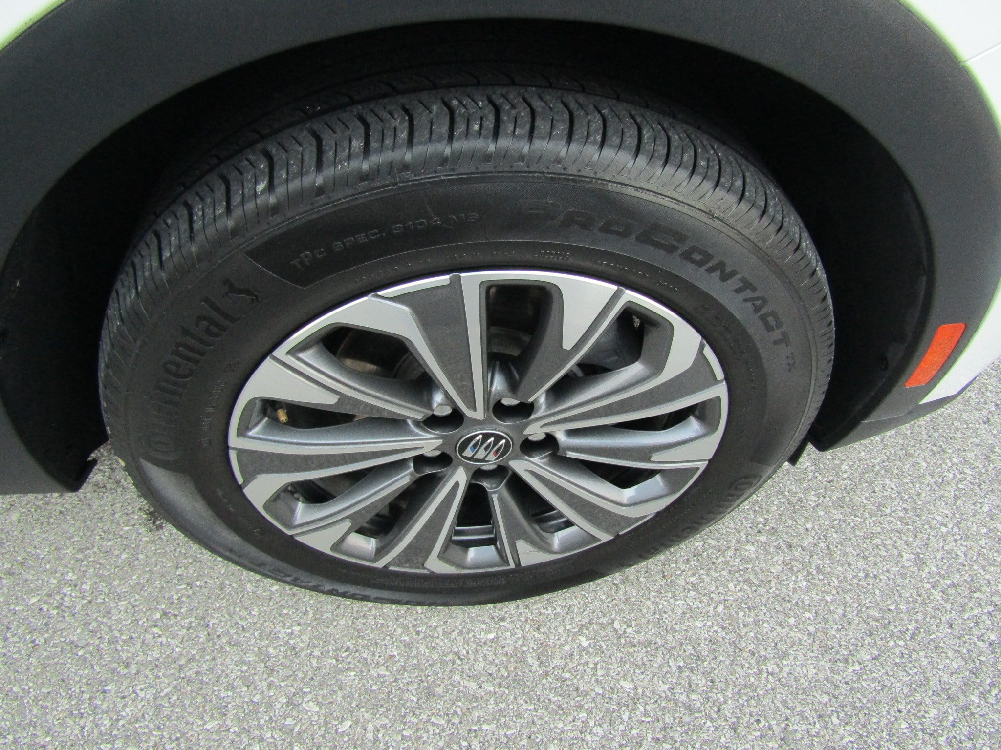 Used 2024 Buick Envision Preferred AWD/4WD image 12