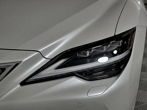 Used 2022 Lexus LS 500 w/ Interior Upgrade Package RWD image 10