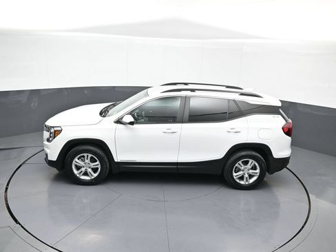 Used 2022 GMC Terrain SLE w/ Driver Convenience Package AWD/4WD image 41