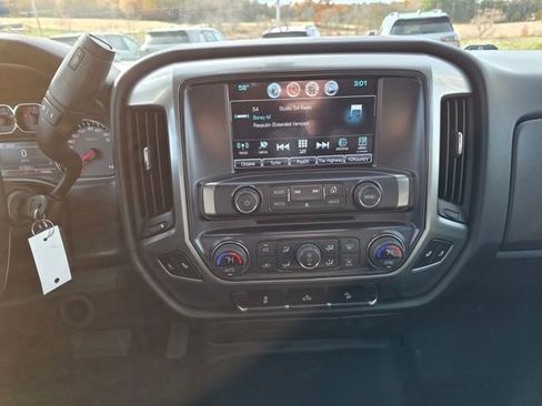 Used 2018 Chevrolet Silverado 1500 LT w/ All Star Edition image 25