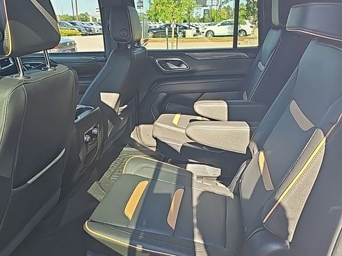 Used 2024 GMC Yukon XL AT4 w/ AT4 Premium Plus Package image 18