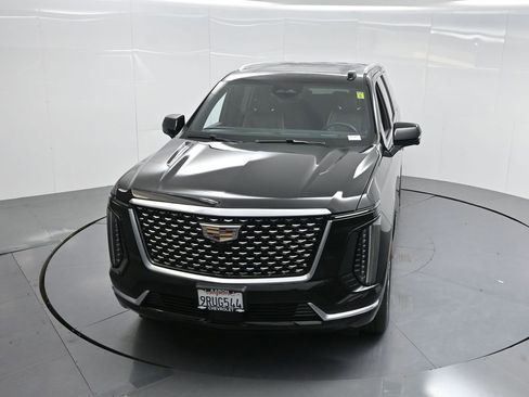Used 2025 Cadillac Escalade ESV Premium Luxury image 68