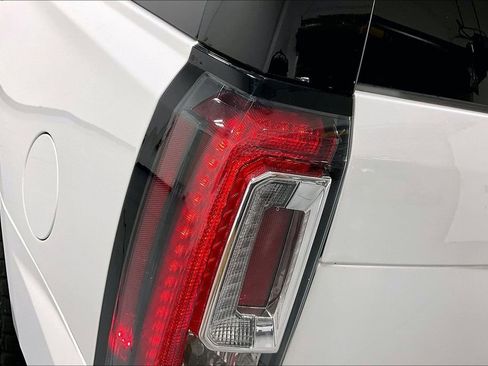 Used 2020 GMC Yukon Denali AWD/4WD image 37