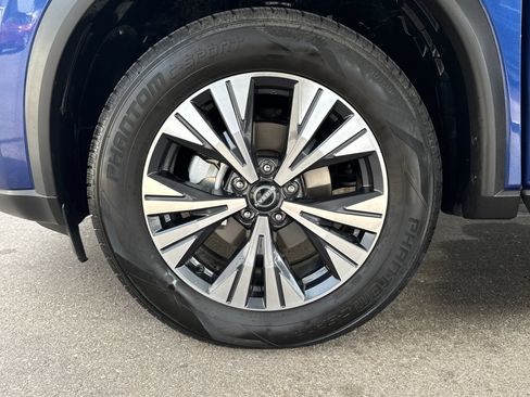 Used 2023 Nissan Rogue SV FWD image 20