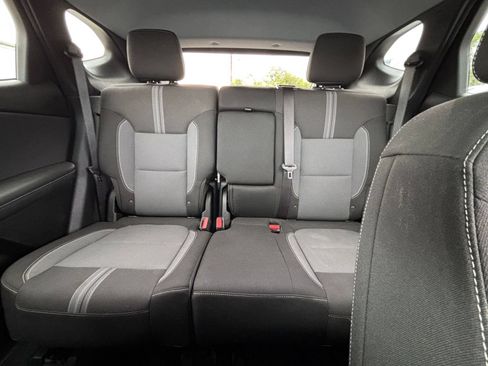 Used 2025 Chevrolet Blazer LT FWD image 38