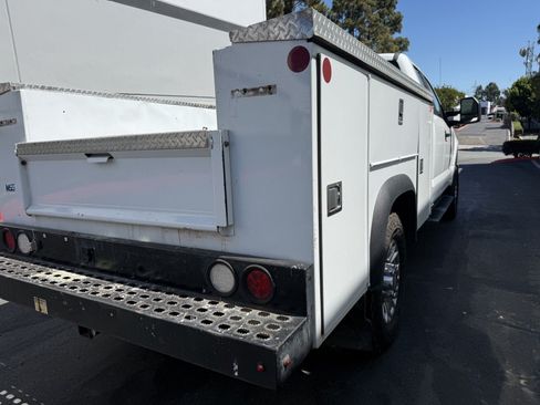 Used 2021 Ford F350 XL w/ Power Equipment Group AWD/4WD image 8